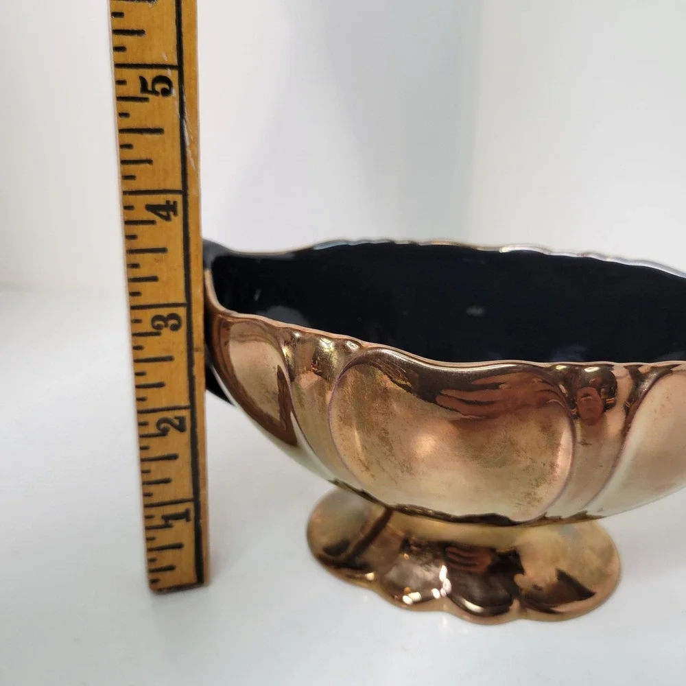 Beswick enchanting centerpiece